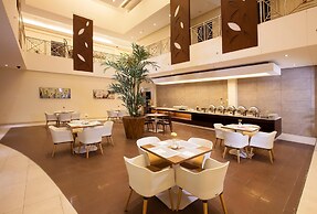 Grand Lily Hotel Suites