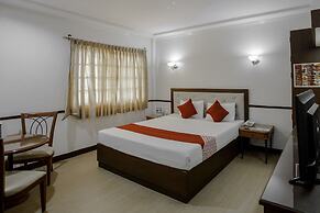 Capital O 740 Bliss Hotel Dau