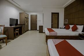 Capital O 740 Bliss Hotel Dau