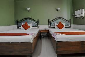 Capital O 740 Bliss Hotel Dau