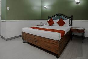 Capital O 740 Bliss Hotel Dau