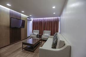 Capital O 740 Bliss Hotel Dau