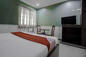 Capital O 740 Bliss Hotel Dau