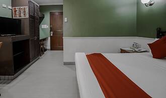 Capital O 740 Bliss Hotel Dau