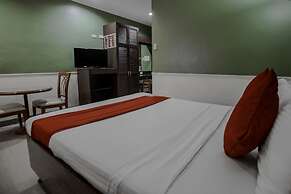 Capital O 740 Bliss Hotel Dau
