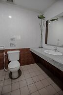 Capital O 740 Bliss Hotel Dau