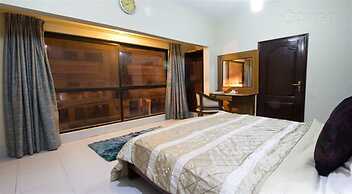 Hilltop Hotel