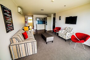 Marakura Deluxe Motels