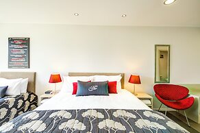 Marakura Deluxe Motels