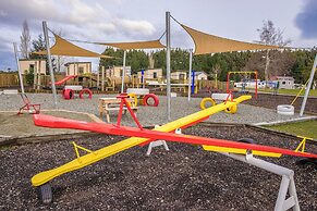 Marakura Deluxe Motels