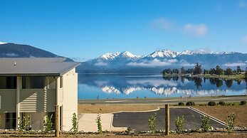 Marakura Deluxe Motels