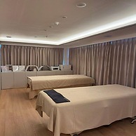 Ariana Hotel
