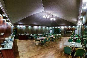 Palms Lily Hotel Suites