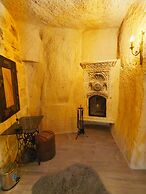 Acropolis Cave Suite