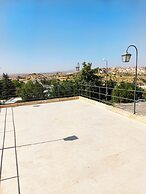 Acropolis Cave Suite