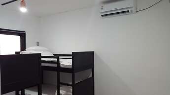 Amazon Guesthouse - Hostel