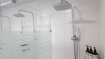 Amazon Guesthouse - Hostel