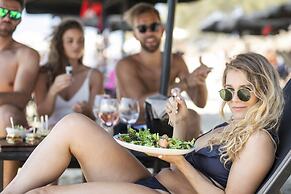 Athina Studios & Suites