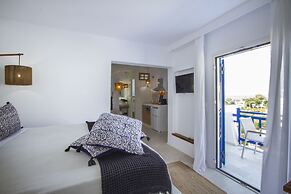 Athina Studios & Suites