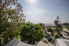 Athina Studios & Suites