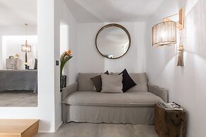 Athina Studios & Suites