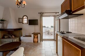 Athina Studios & Suites