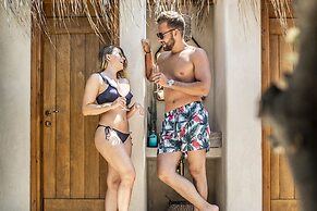 Athina Studios & Suites