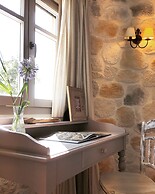 Athina Studios & Suites