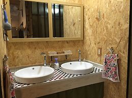 Guesthouse Kiten - Hostel