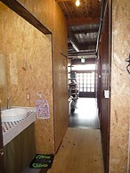 Guesthouse Kiten - Hostel