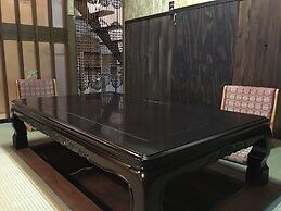 Guesthouse Kiten - Hostel