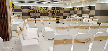 Hotel Orange International