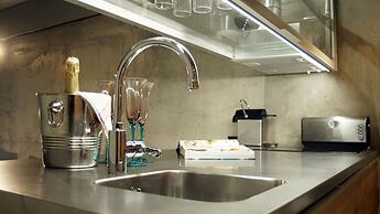 MSB Rooftop Pool City Center