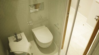 MSB Rooftop Pool City Center