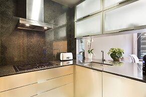 MSB Rooftop Pool City Center