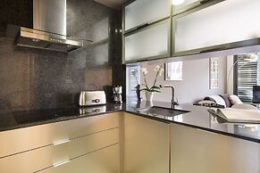 MSB Rooftop Pool City Center