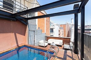 MSB Rooftop Pool City Center