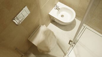 MSB Rooftop Pool City Center