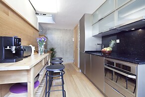 MSB Gracia Pool Terrace Center