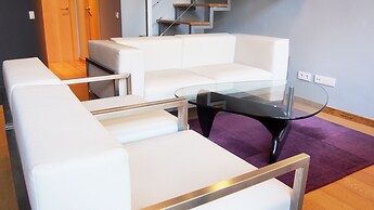 MSB Gracia Pool Terrace Center