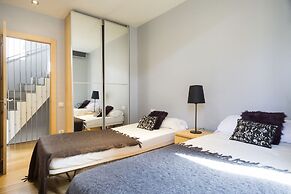 MSB Gracia Pool Terrace Center