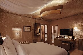 Avantgarde Refined Caves of Cappadocia