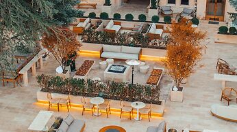 Avantgarde Refined Caves of Cappadocia