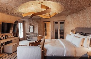 Avantgarde Refined Caves of Cappadocia
