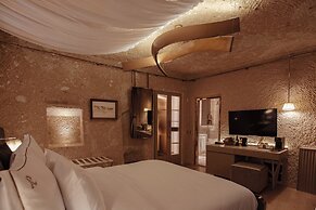 Avantgarde Refined Caves of Cappadocia