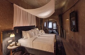 Avantgarde Refined Caves of Cappadocia
