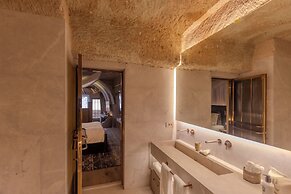 Avantgarde Refined Caves of Cappadocia