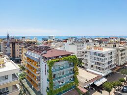 Gallion Hotel