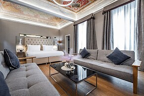 Martelli 6 Suites and Apartments