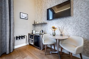 Martelli 6 Suites and Apartments